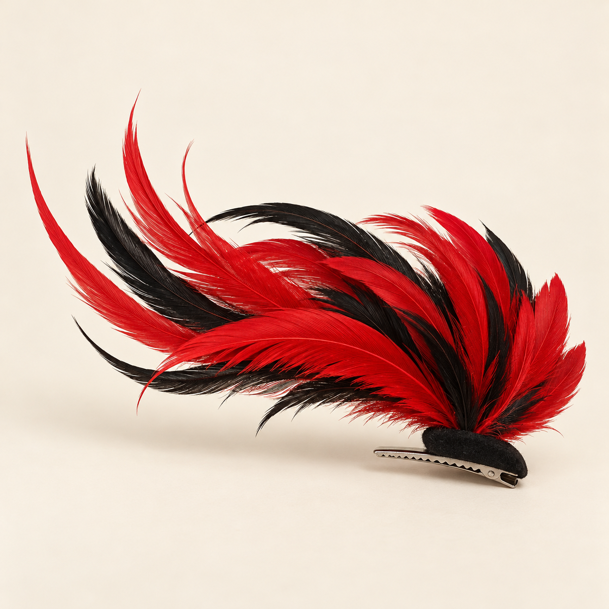Fuego Sweep: Long red and black feathers trace a sweeping side arc.